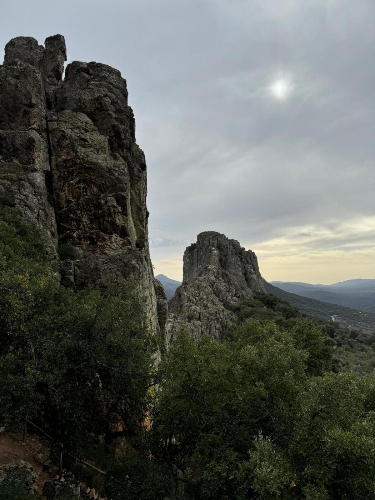 Pensjonat Alma De Villuercas Cabañas del Castillo Zewnętrze zdjęcie
